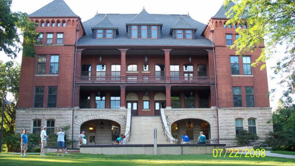 080722182756100_0135